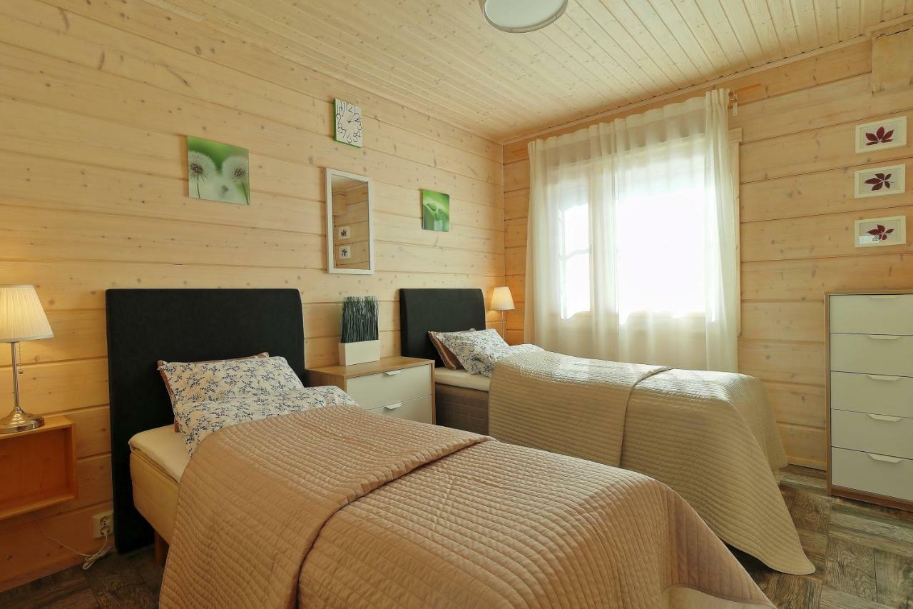 Villa Maria Cottages Jaala Luaran gambar